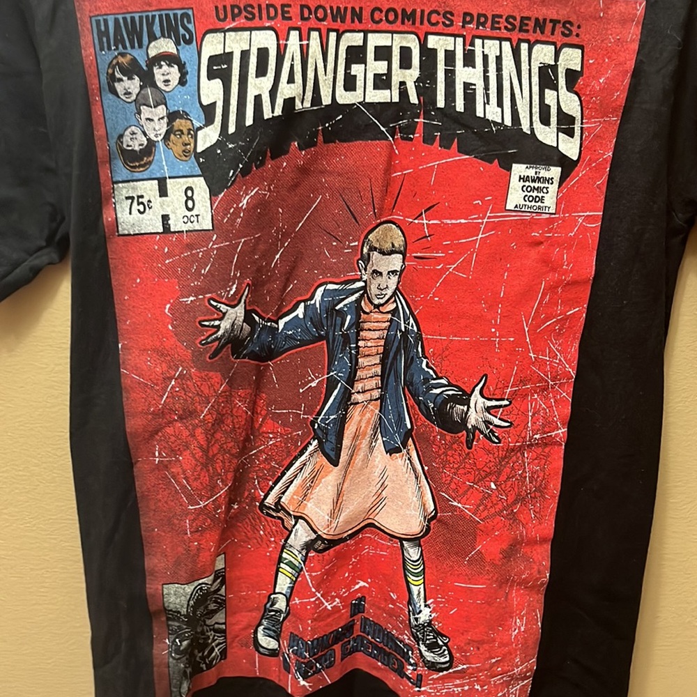 Stranger Things Eleven Elle T-Shirt Size Small❗️BRAND NEW❗️ - Picture 3 of 5